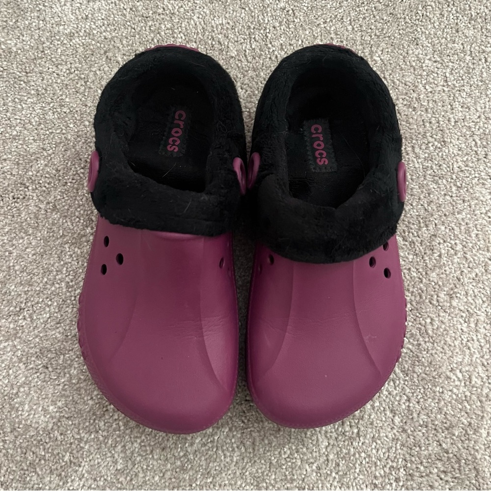 Crocs w/ Fleece Lining